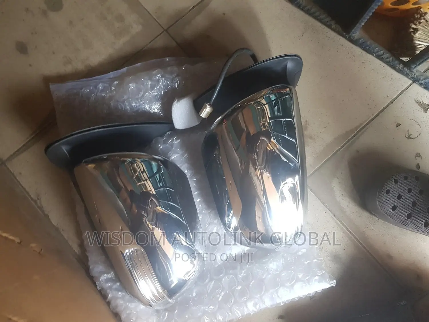 Side Mirrors For Toyota Hilux 2010 To 2014 With Trafficator