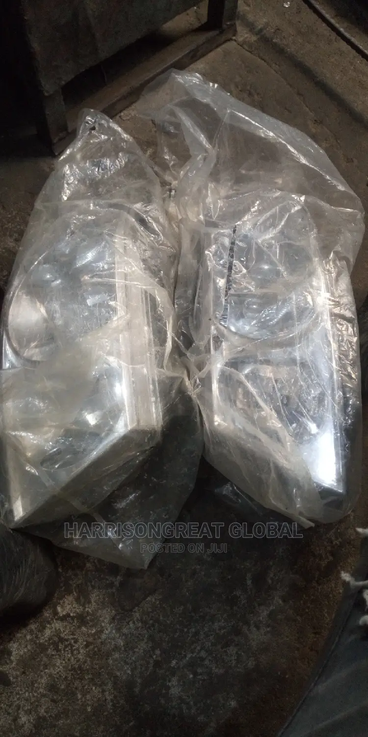 Head Lamp for Nissan SONY 2008 (Fashola) Model