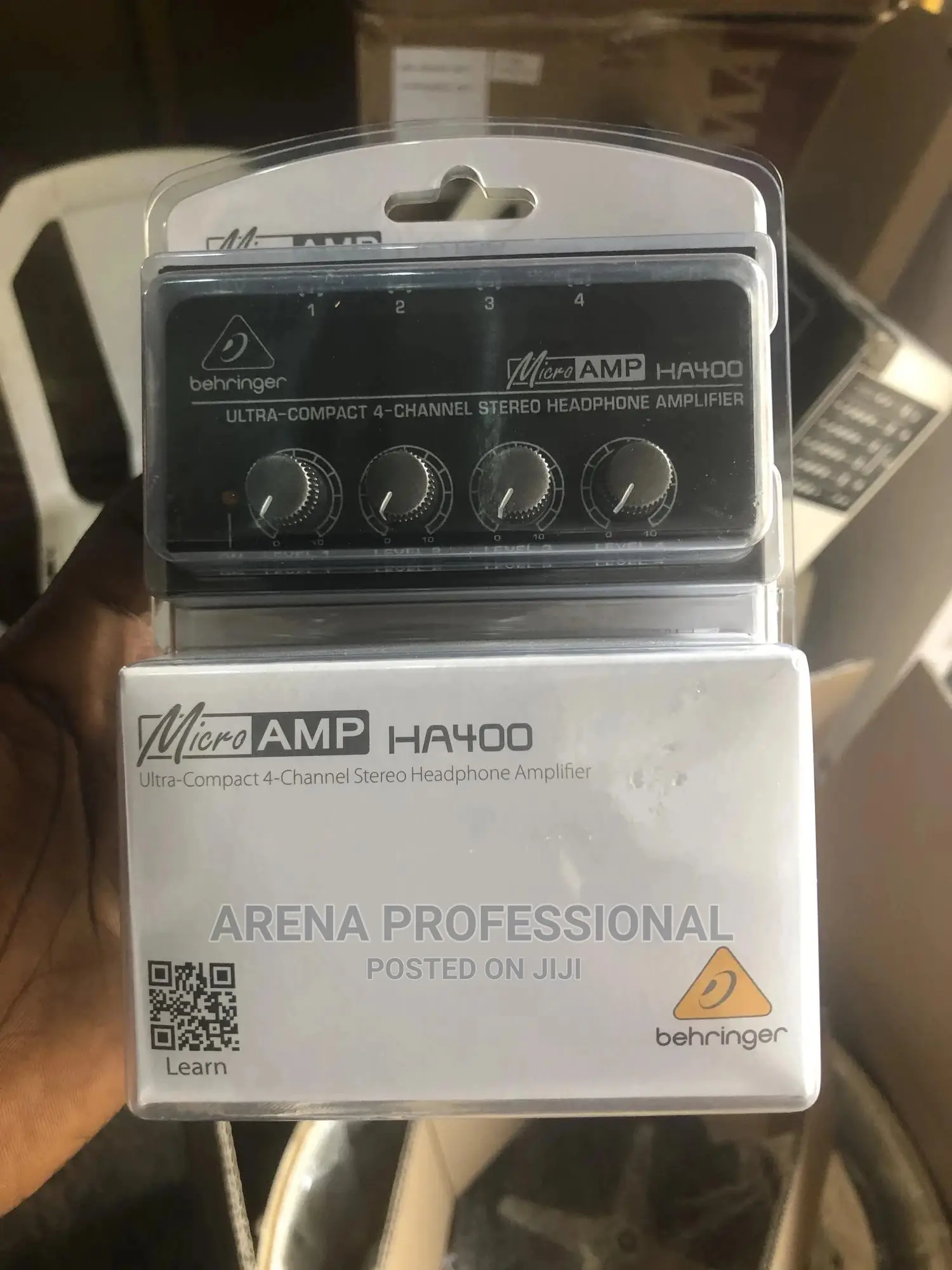 Behringer Micro Headphone Amplifier
