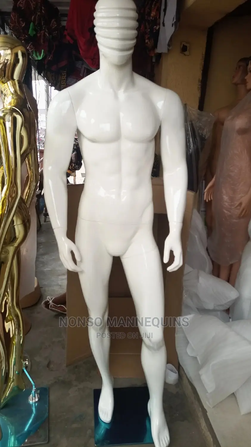 Fibre Glossy White Display Model