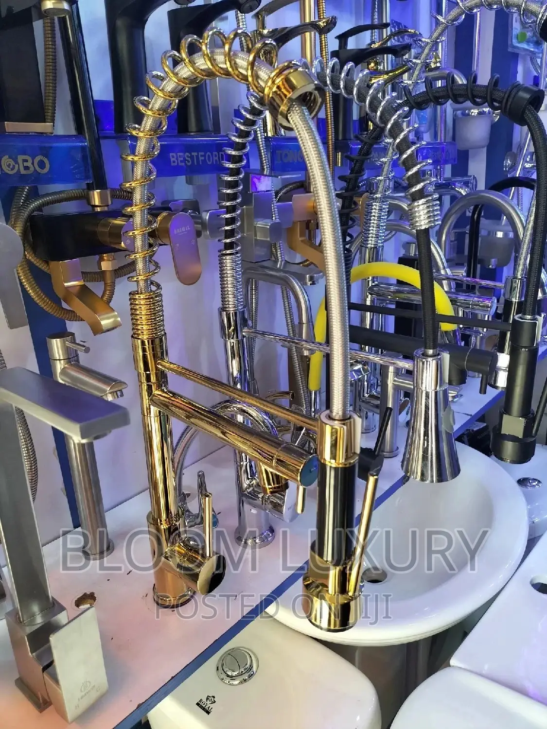 Gold Spray Kitchen Faucet