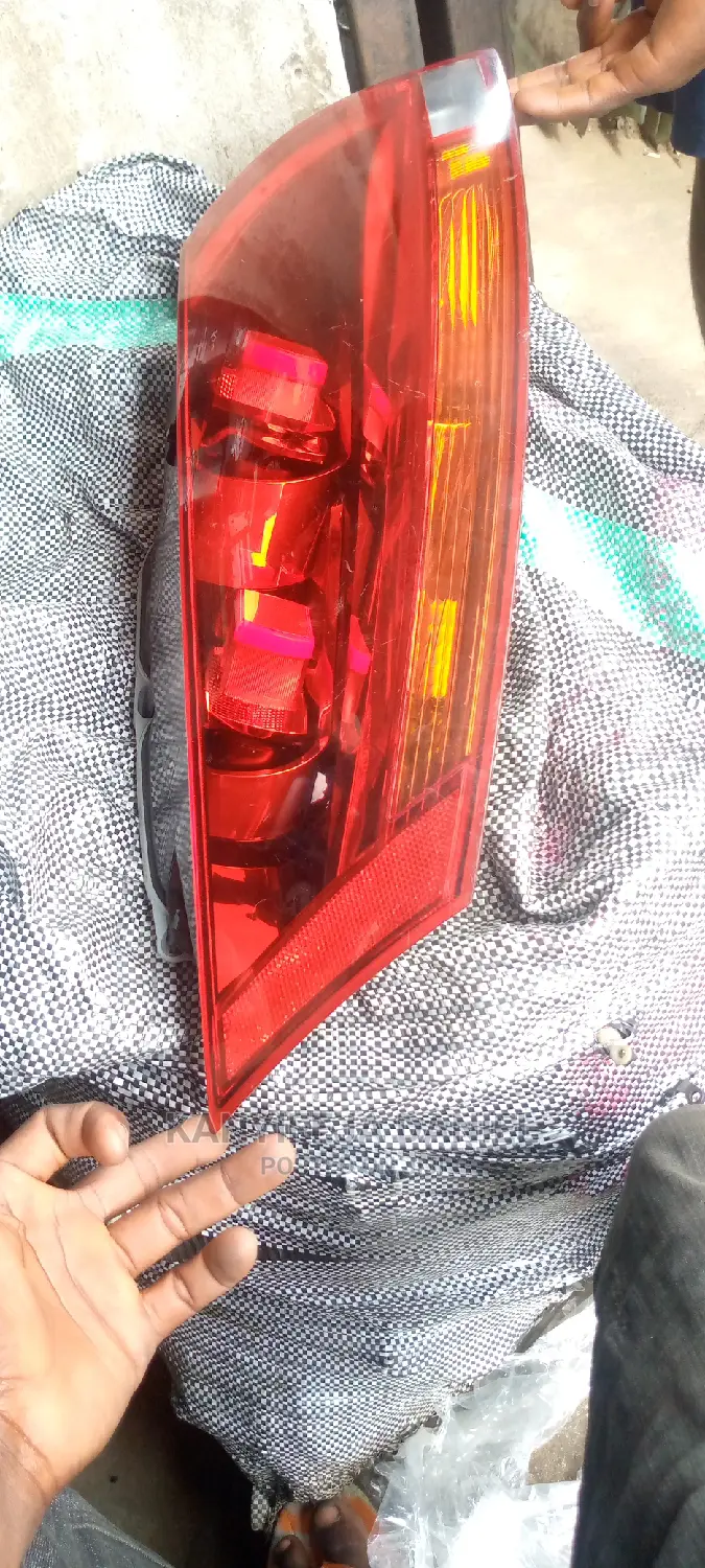Audi TT 2008 Back Light