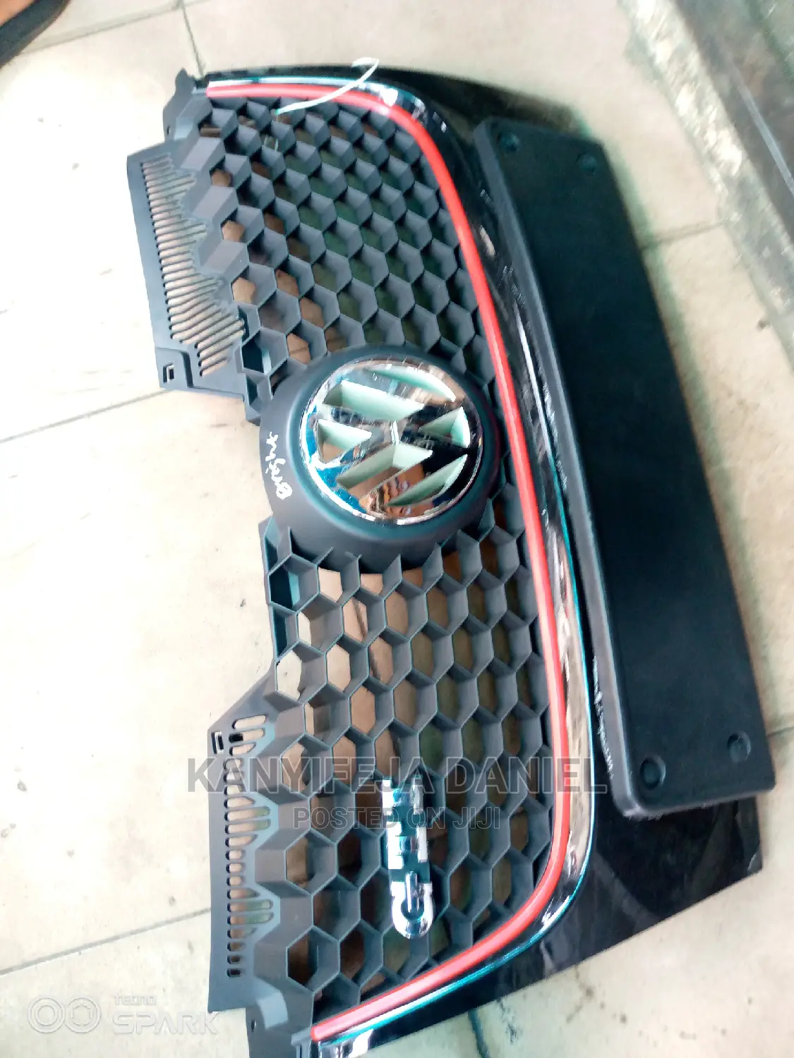 G T I Front Grill Golf 5 and Jetta 5