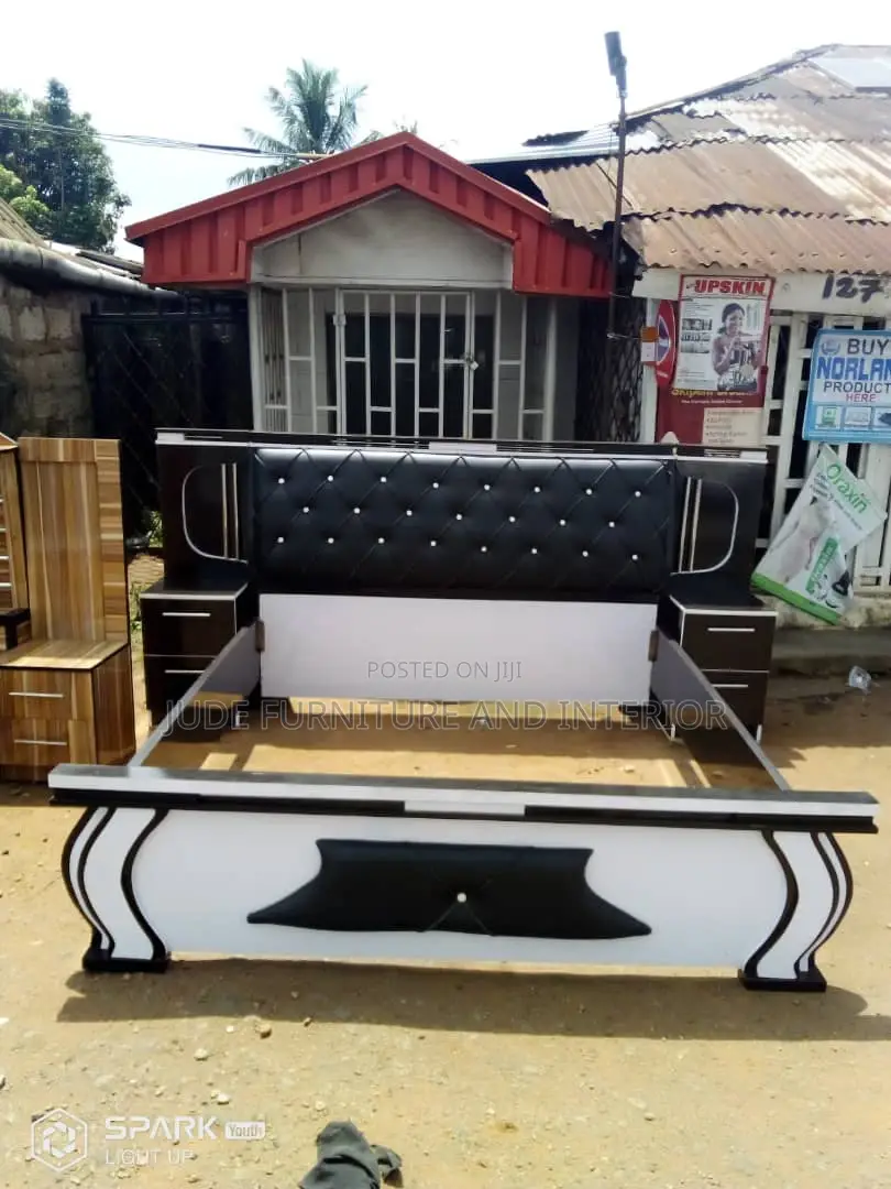 Set of Executive Bed