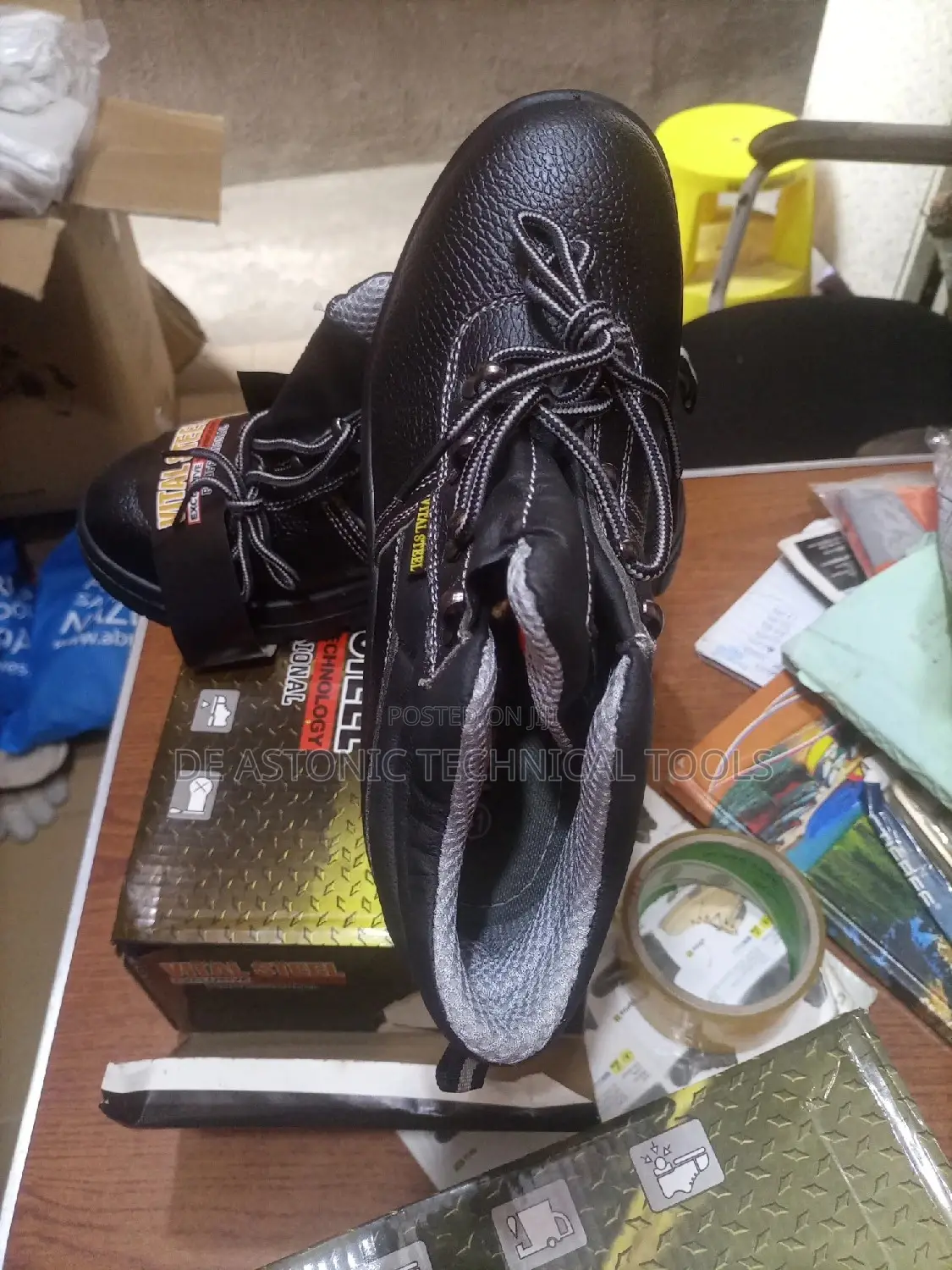 Vital Steel Safety Work Boot