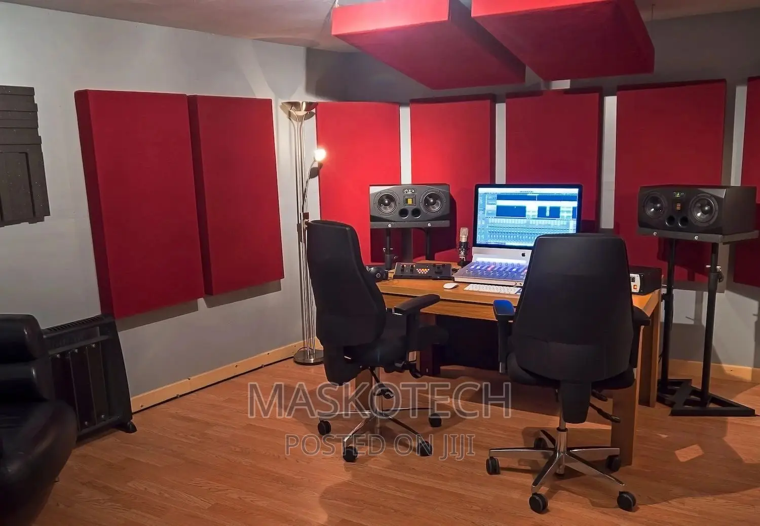 Studio Booth And Acoustic Soundproofing
