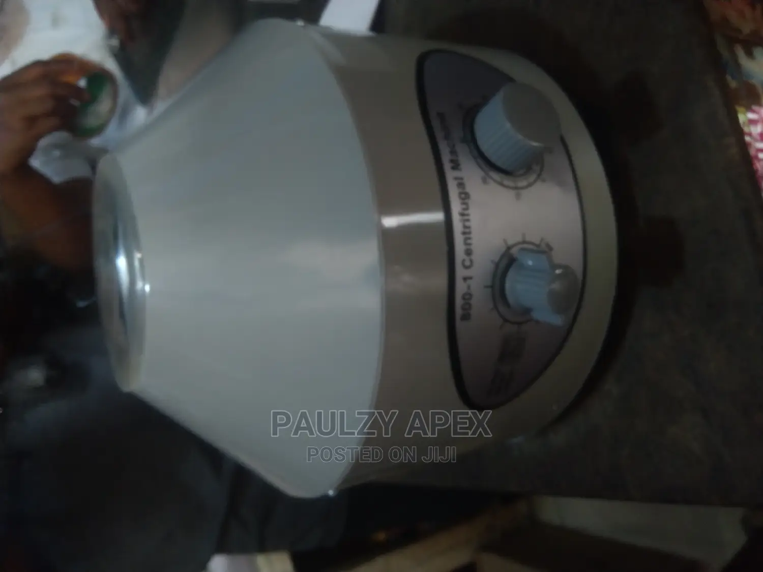 6 Bucket Centrifuge