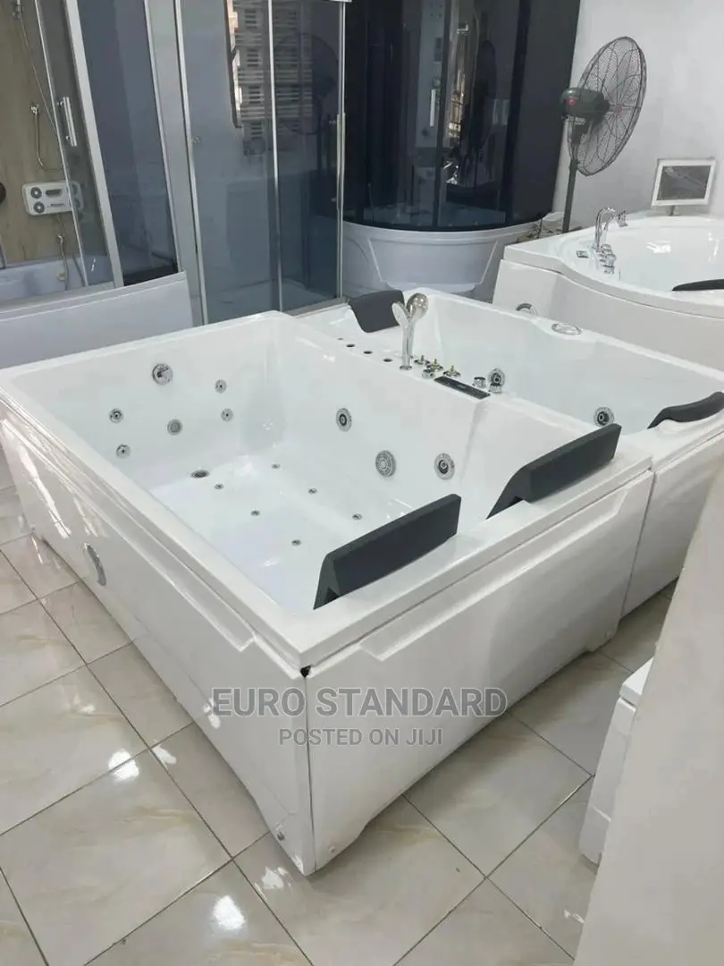 Double Square Jacuzzi