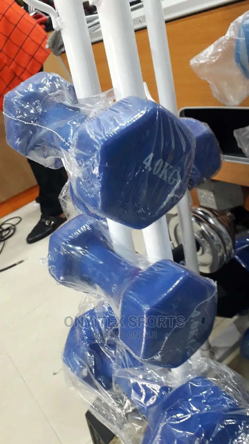4kg Coated Dumbbell (3,200 Per Kg)