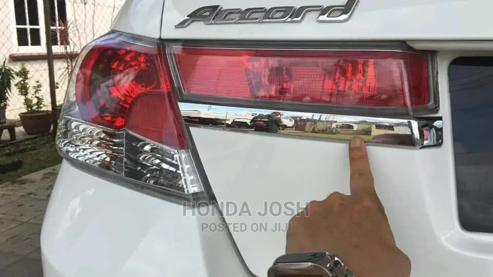 Boot Light And Conversion Pad 2008-2012 Model Honda Accord