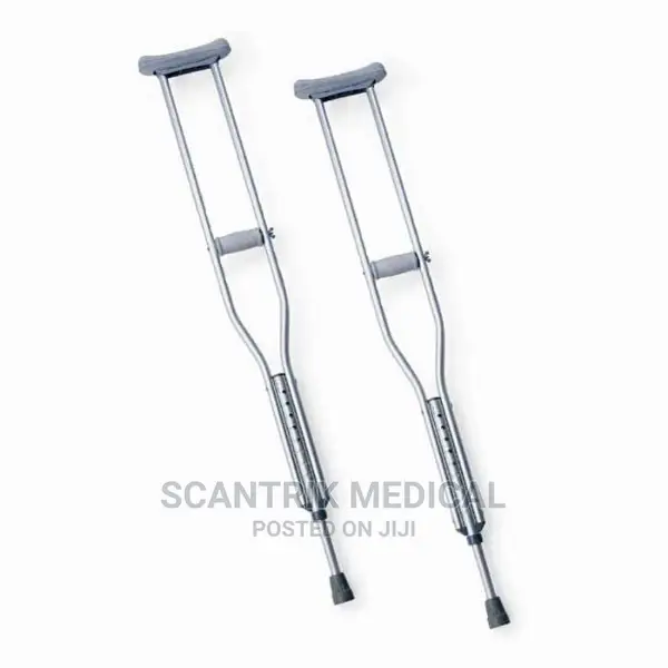 Medical Under Arm Crutches