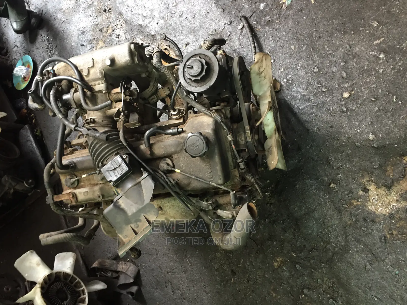 2tr Hilux Toyota Complete Engine