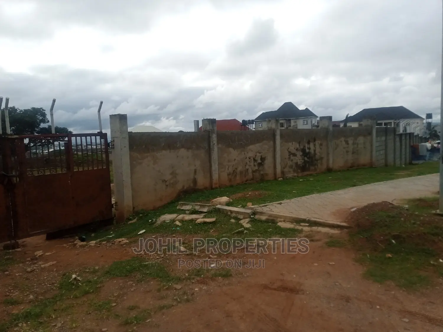 8000sqm of School Land for Sale With C of O at Wuye