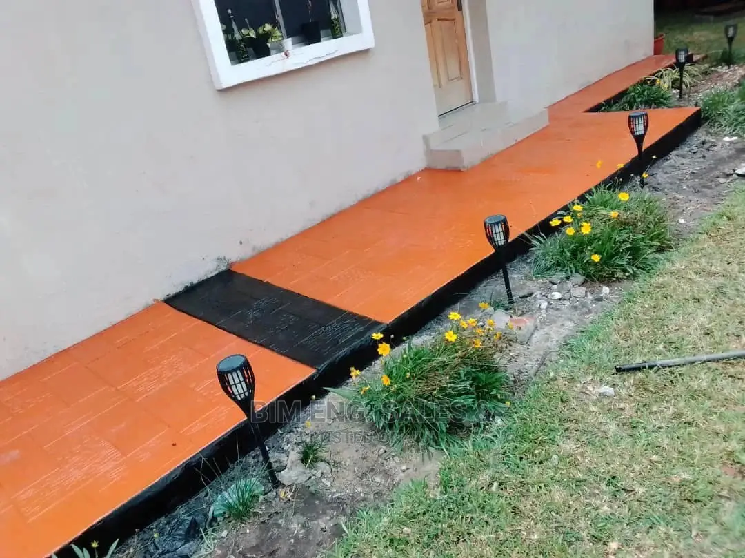 Walk Way Polish Paint Color Applied on Floors