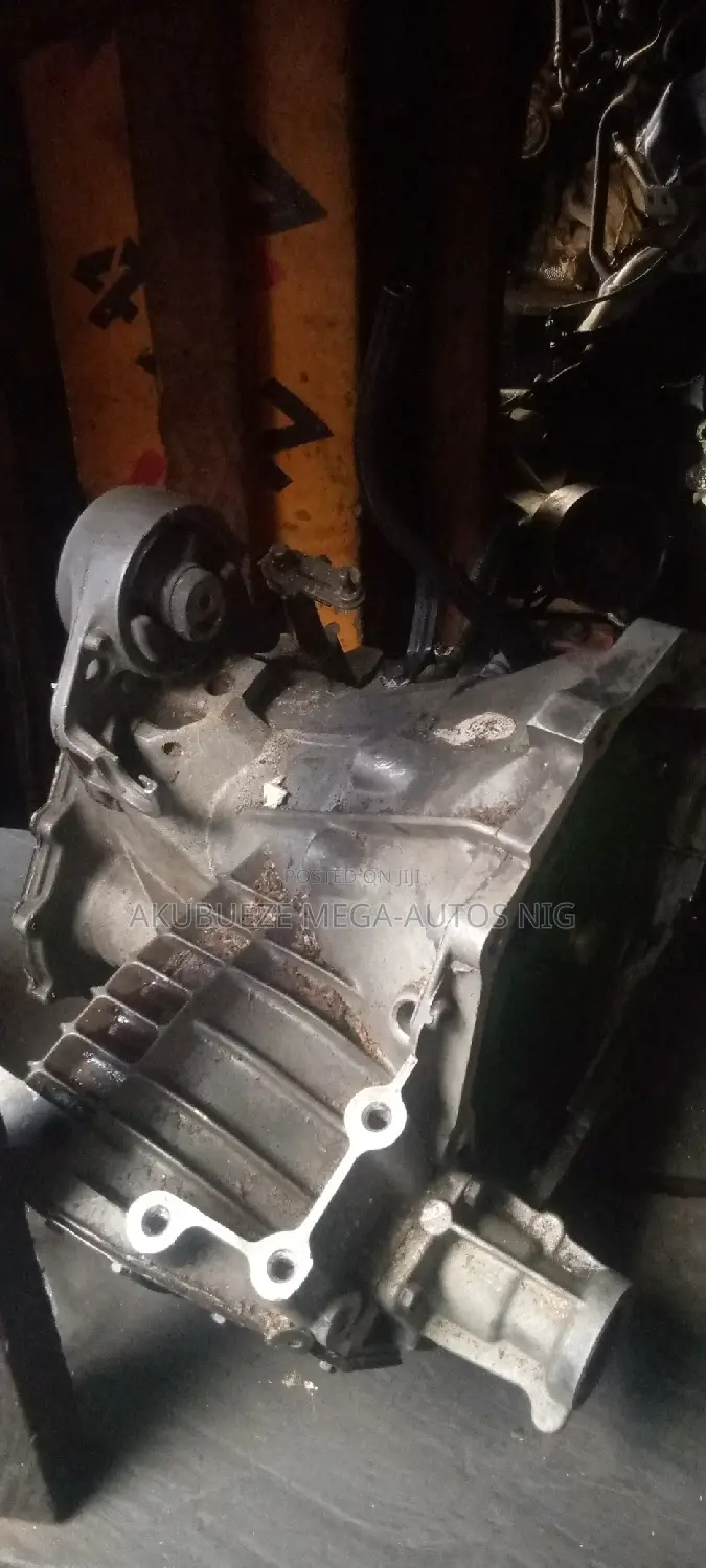 Direct Tokunbo American Geerbox for Chrysler 3.3