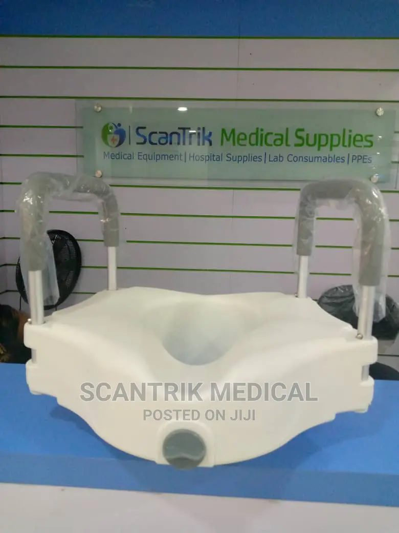 Hot Quality Raised High Toilet Seat for Elderly