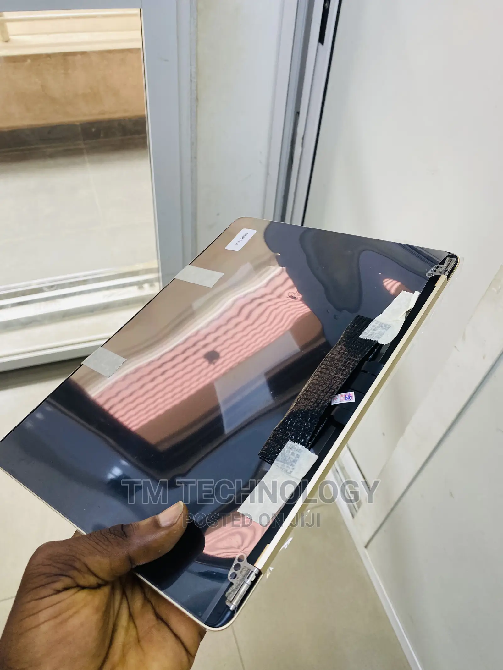 Macbook 12inch Screen