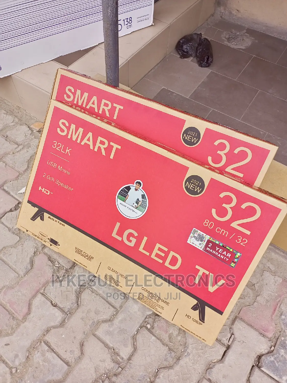 LG LED TV 32inches SMART TV Netflix Youtube Wisdom Shere