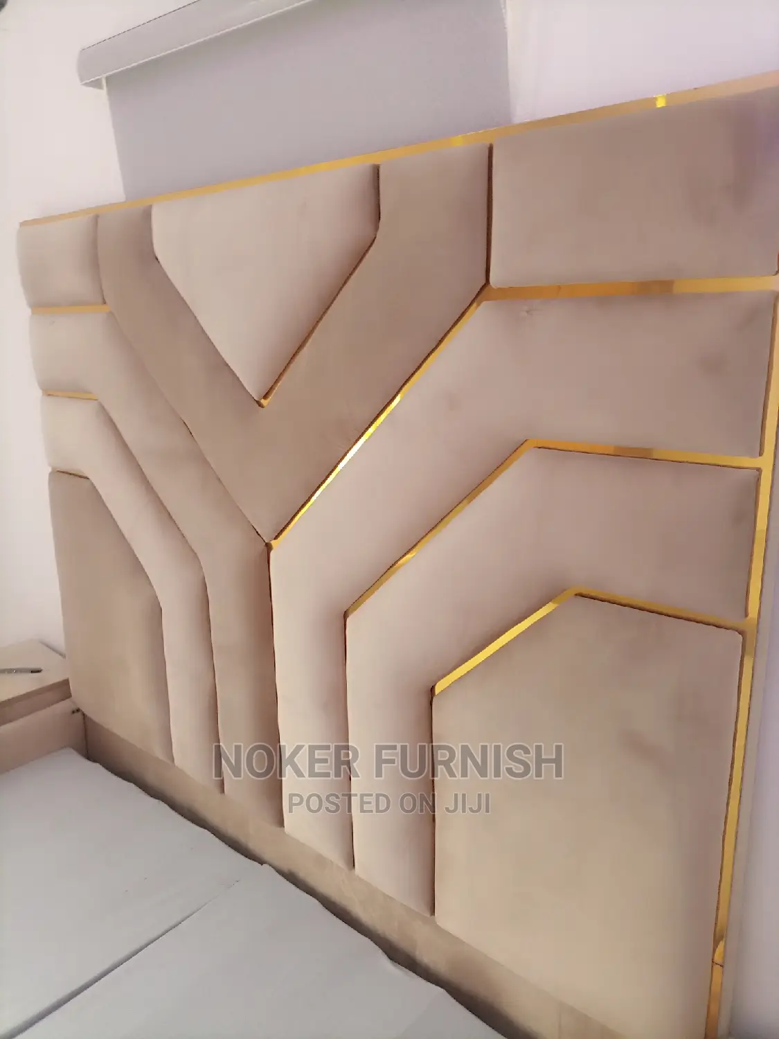 New Design Upholstery Bed's Golden Design