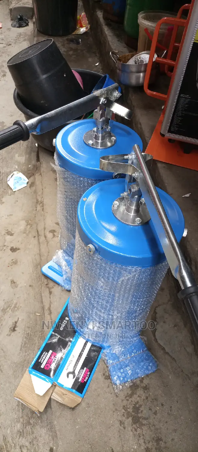 Original 16litrs Round Grease Bucket