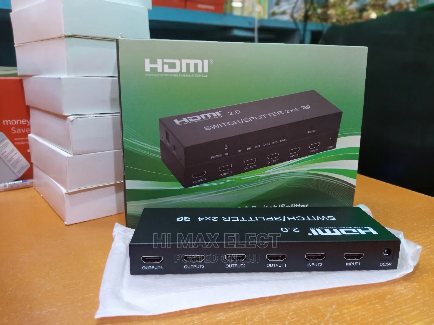 4 in 1 Output HDMI Splitter Audio Video Distributor Box