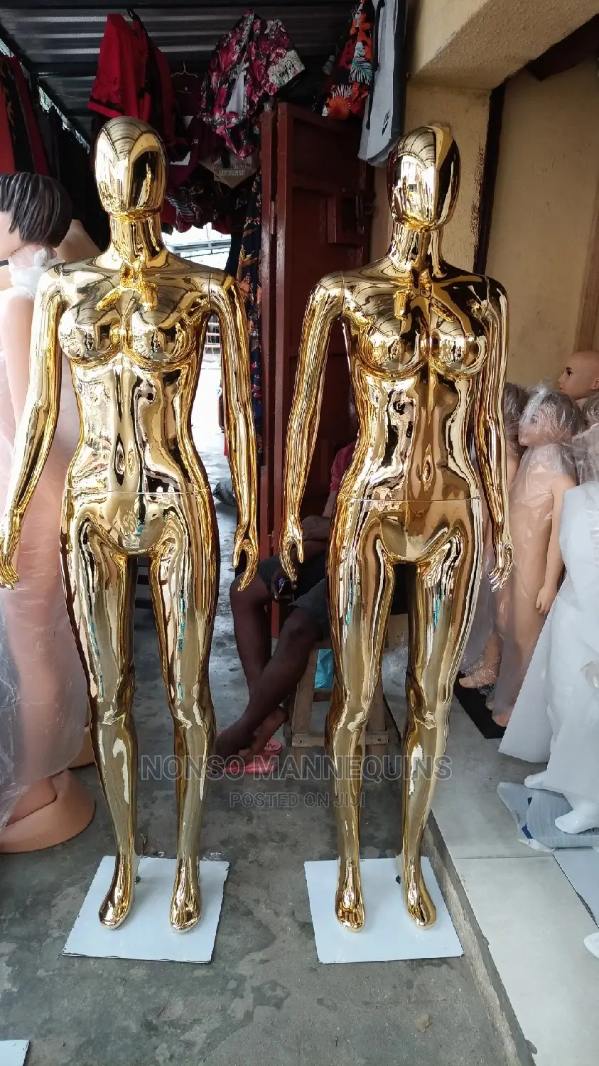 Size 10 Female Gold Big Hips Display Mannequins