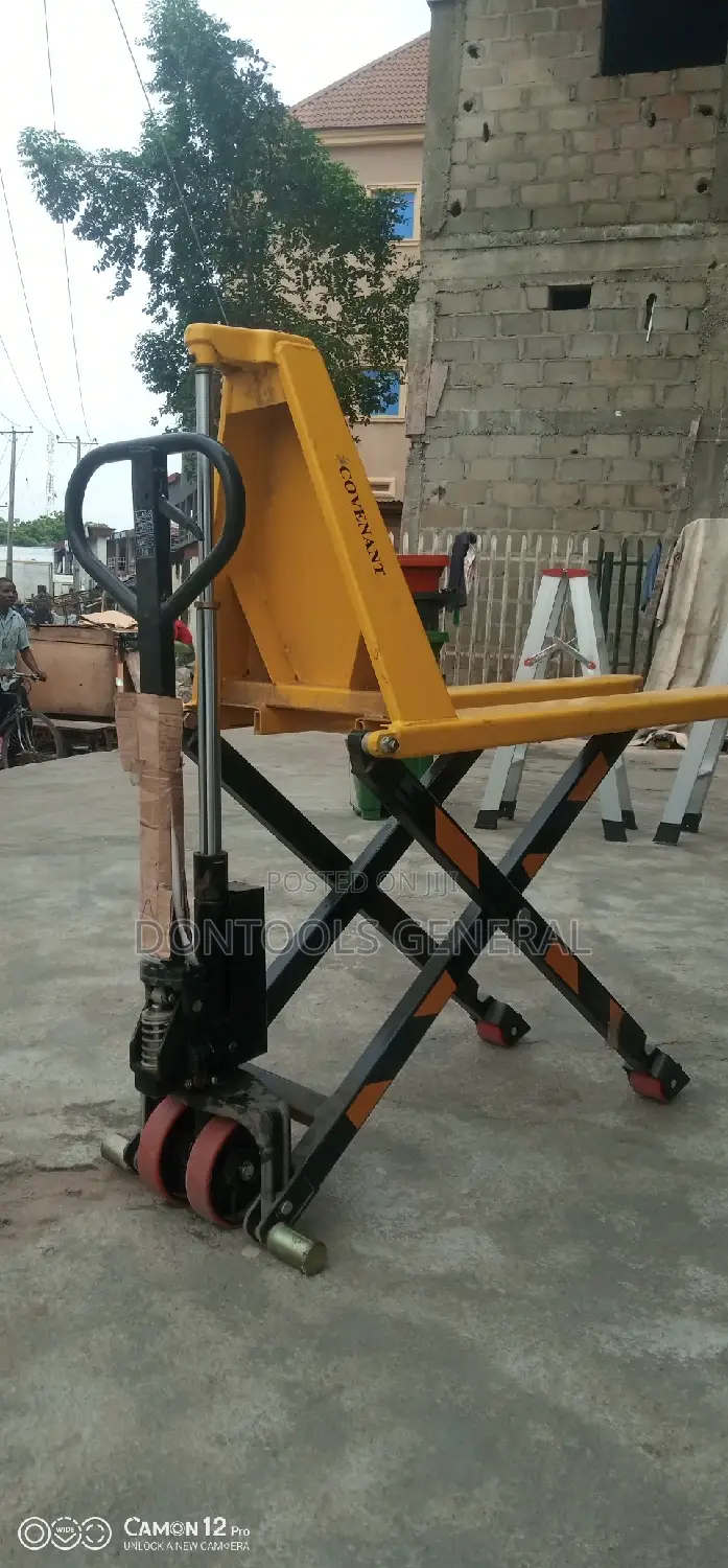 Hand Operated Hydraulic High Lift Pallate Truck 2000kg