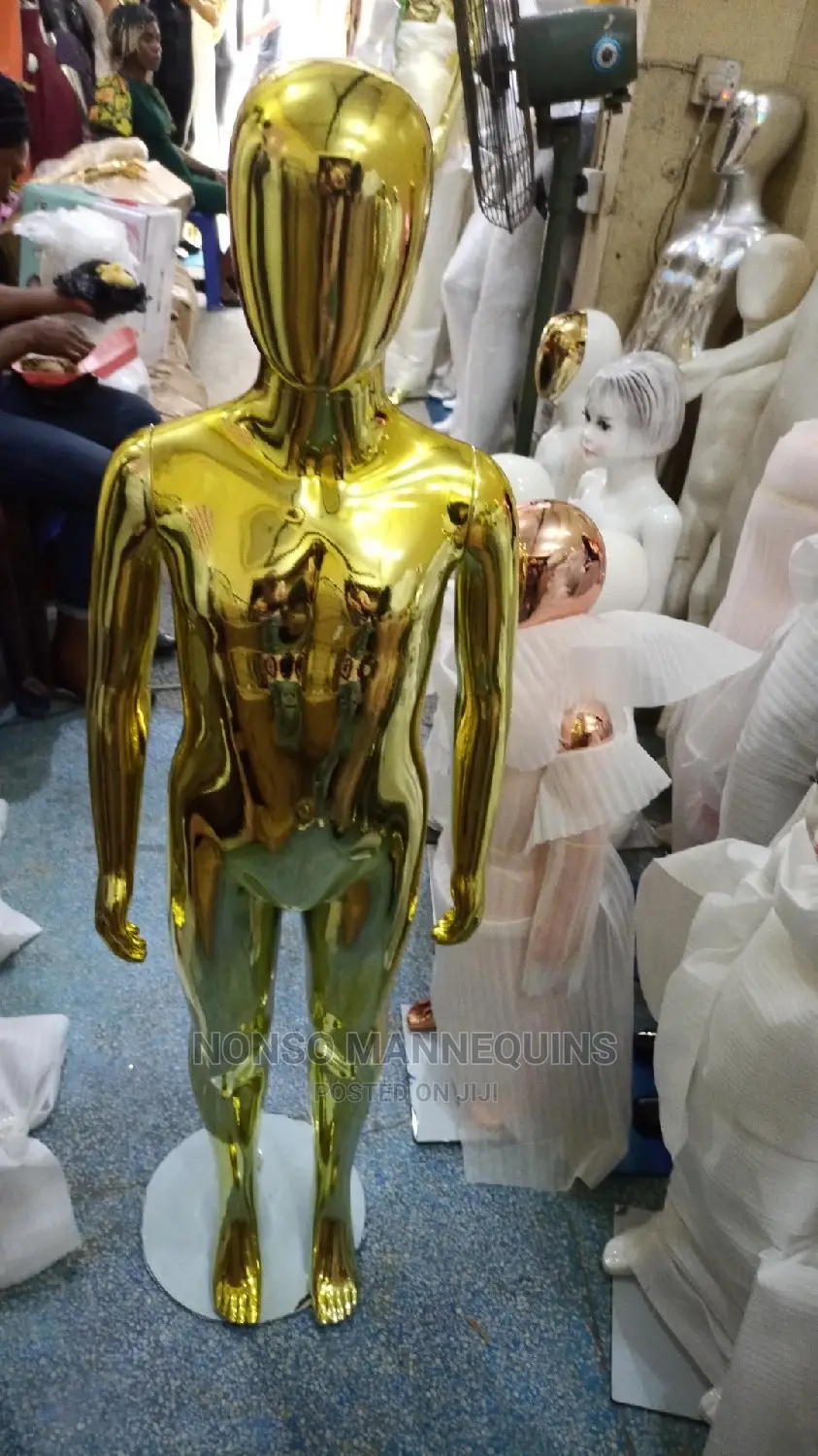 Age 5 To 12 Years Gold Chrome Unisex Display Mannequins