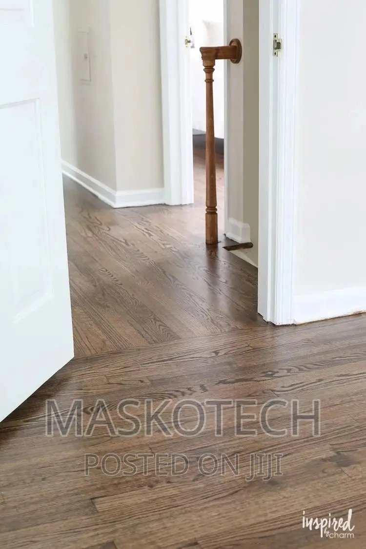 Wooden Floor Installation and Polishing Epoxy
