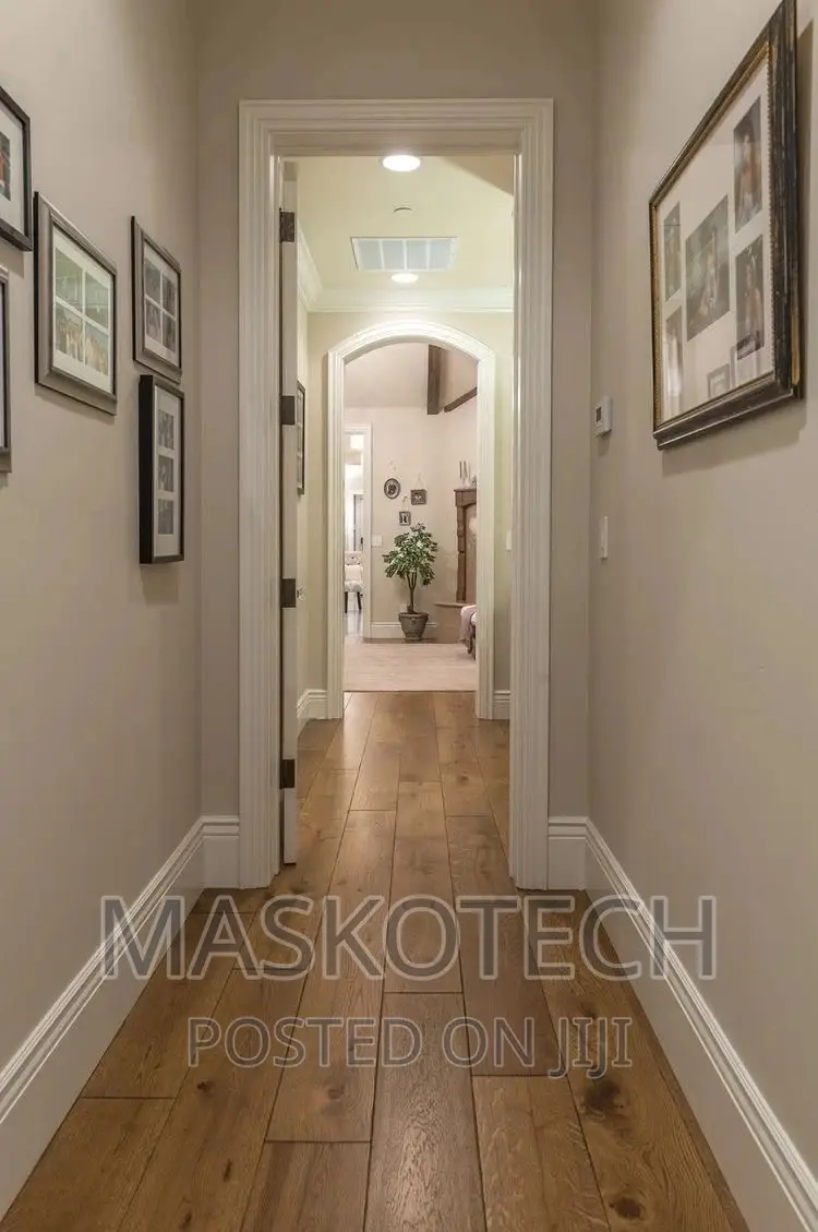 Wooden Floor Installation and Polishing Epoxy
