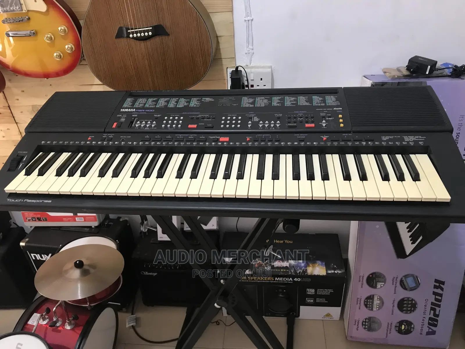 Yamaha PSR400 Keyboard