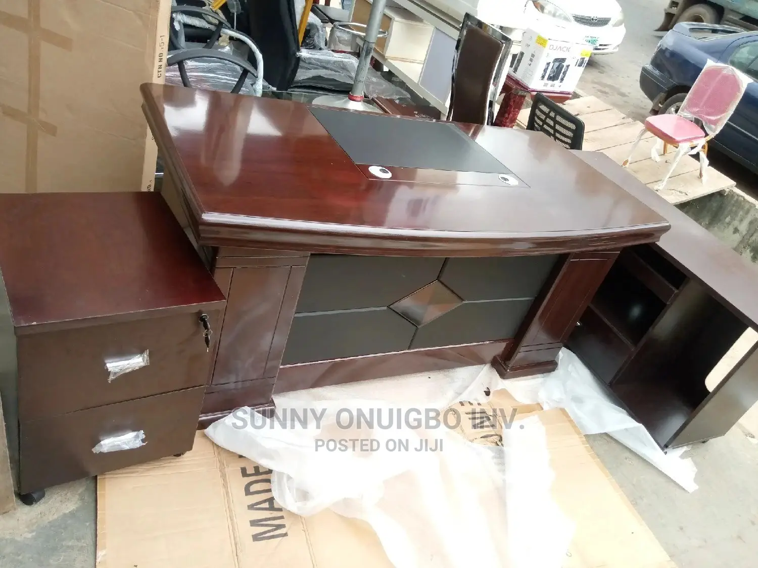 Executive Office Table 1.6meters With Side Cabinets.