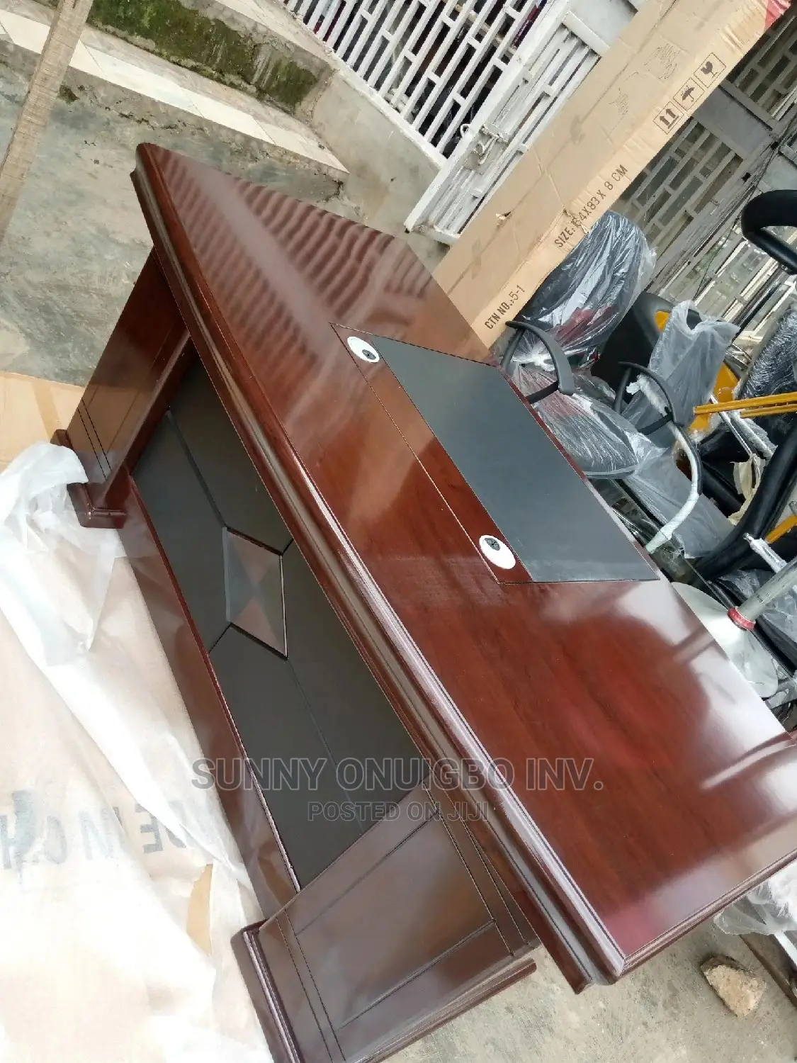 Executive Office Table 1.6meters With Side Cabinets.