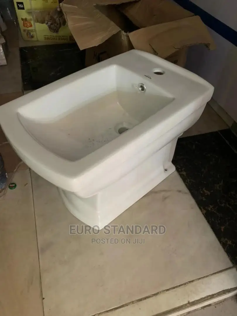 Bidet Basin