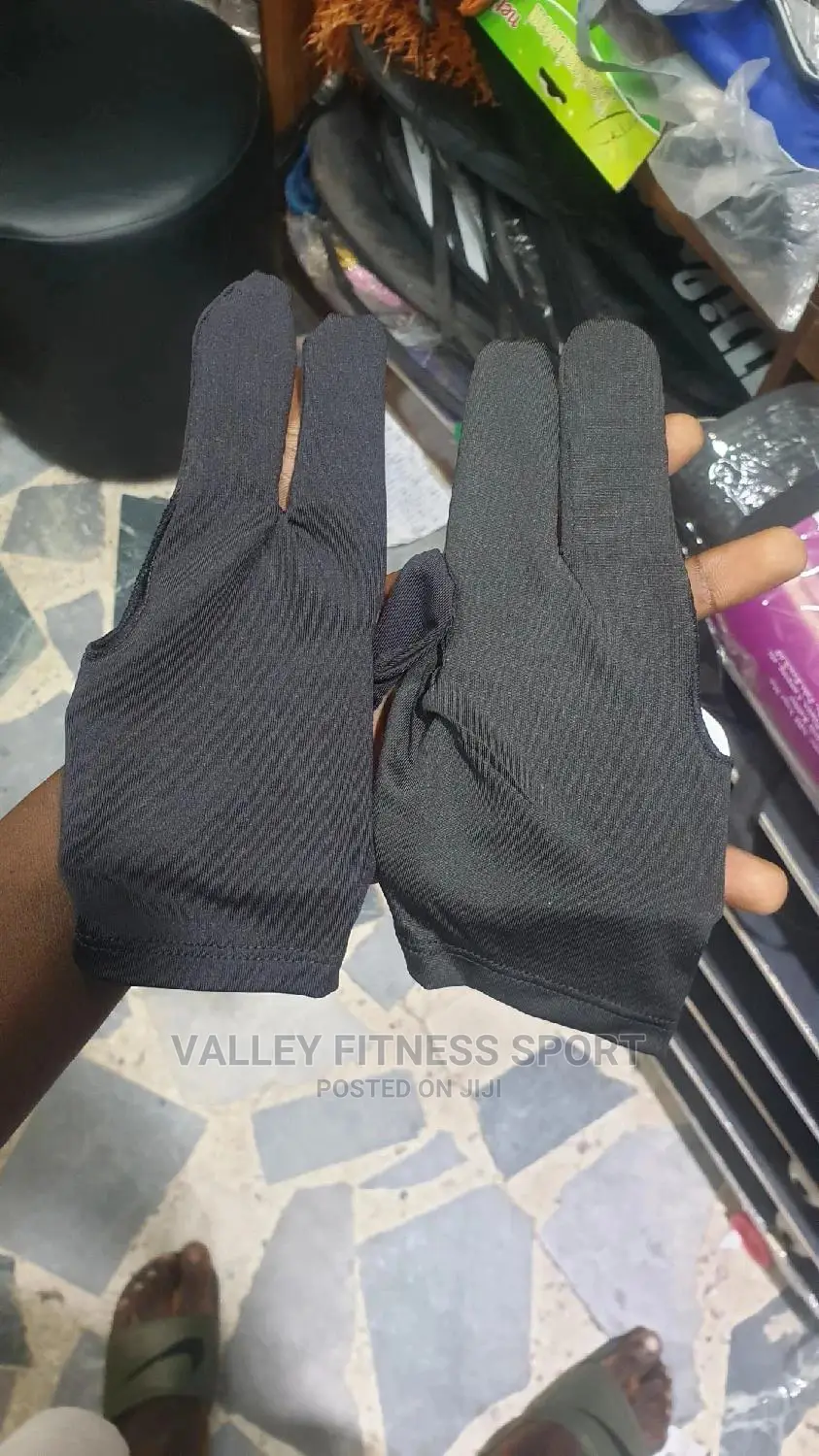 Snooker Gloves