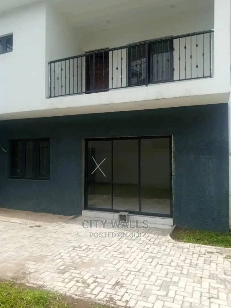 4bdrm Duplex in Ikate for Sale