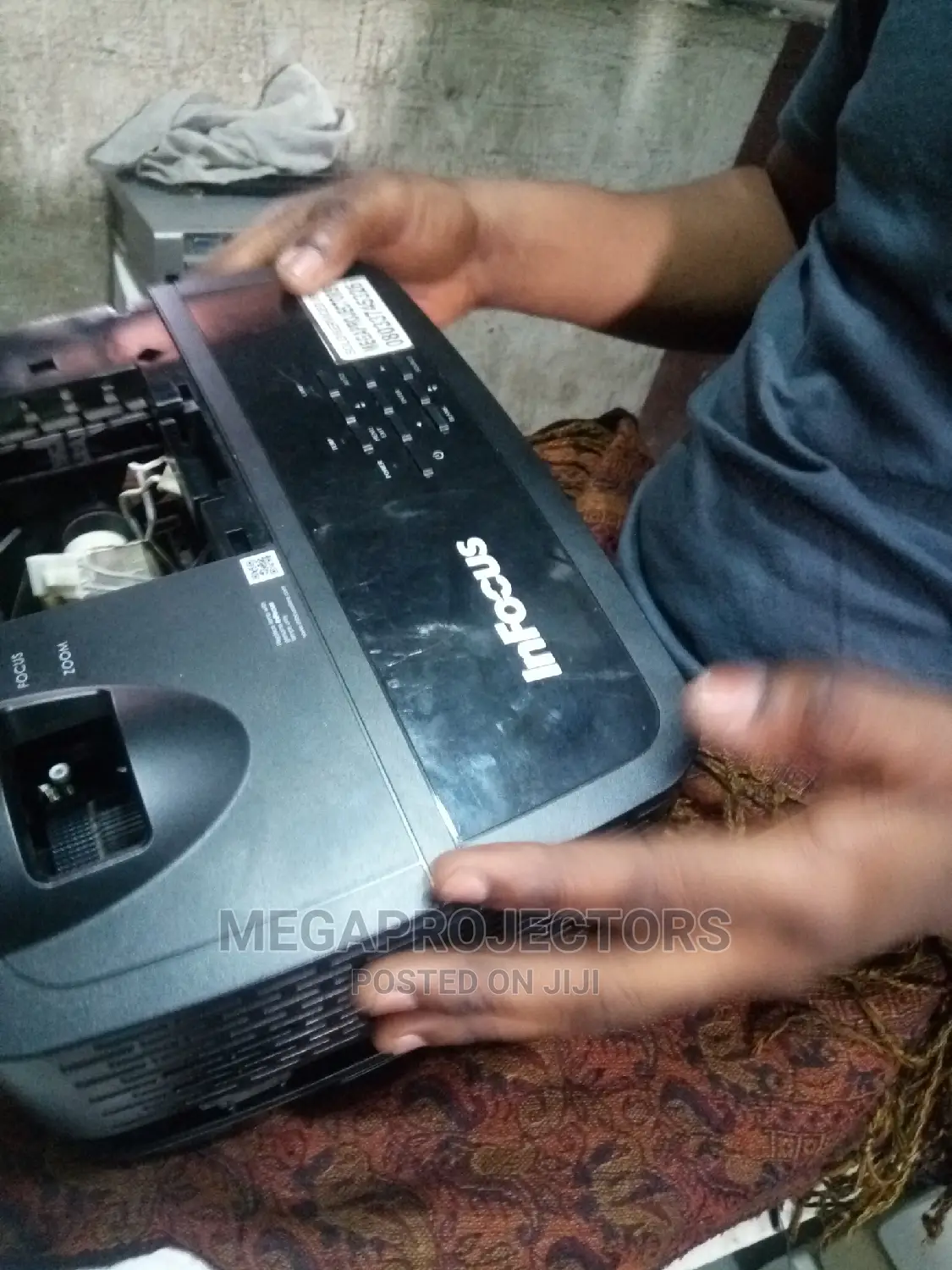 Repair Your Faulty Projector