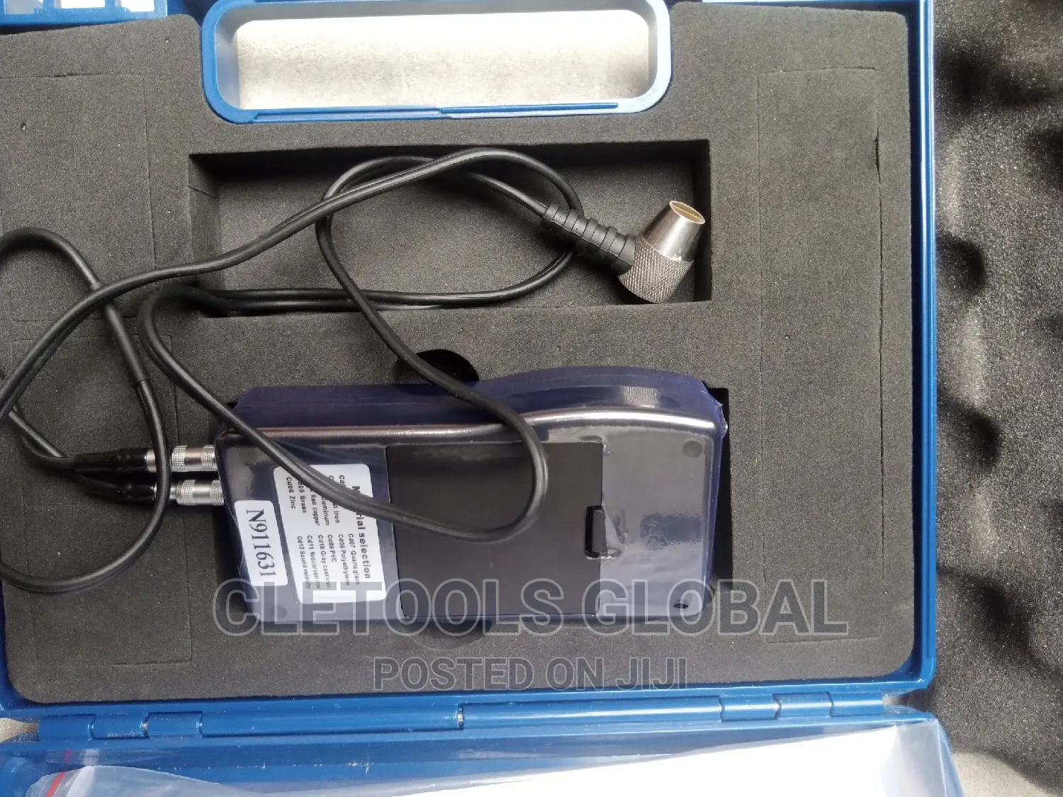 Ultrasonics Thickness Gauge