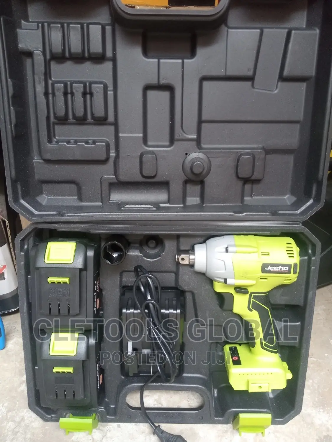 Cordless Impact Wrench 1/2"