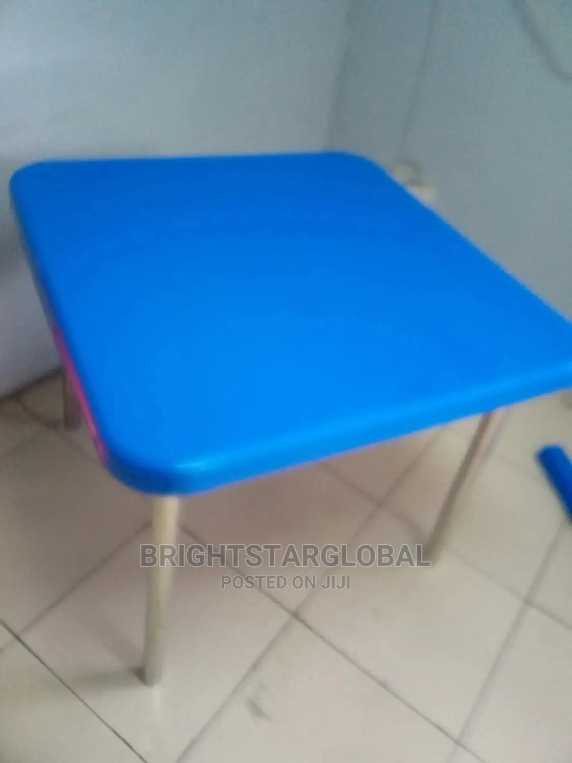 Plastic Top Iron Leg Tables(Wholesale Price)