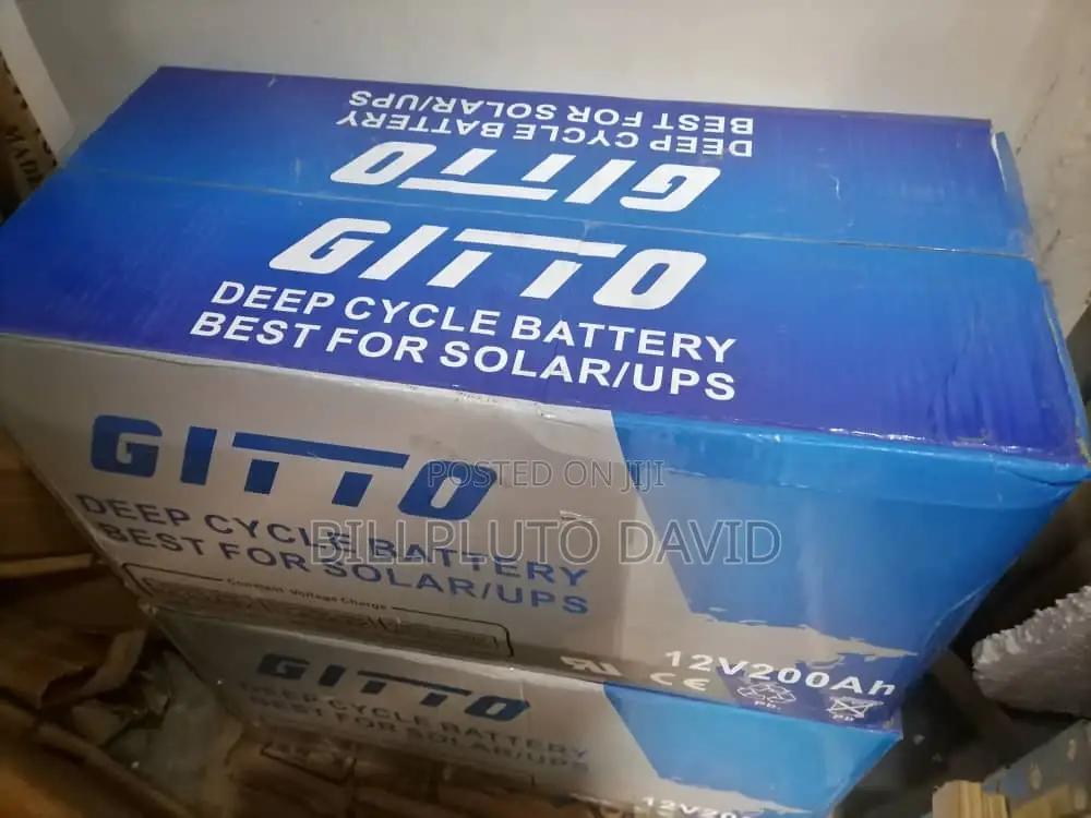 Batteries Solar and Cars