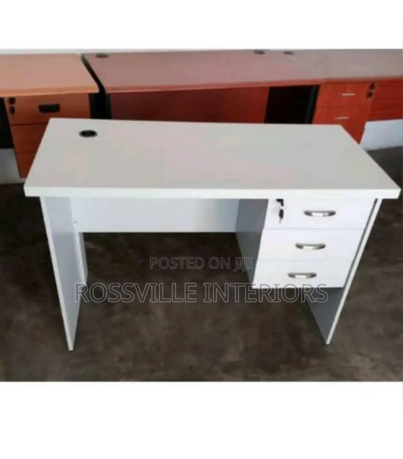 Ceo Office Desk – Premium Quality Wooden Table 1.2m