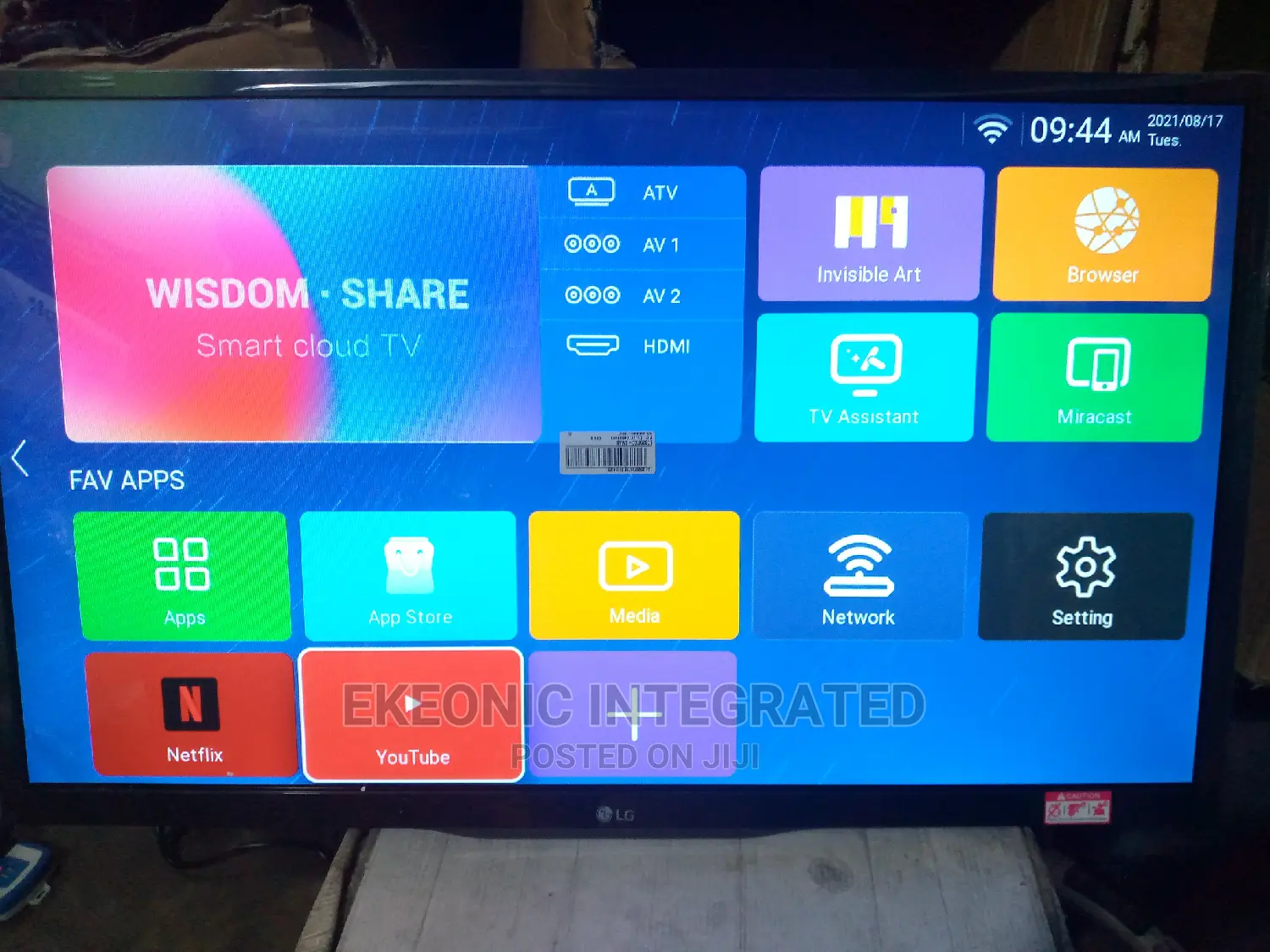 LG 32 Inches Smart TV