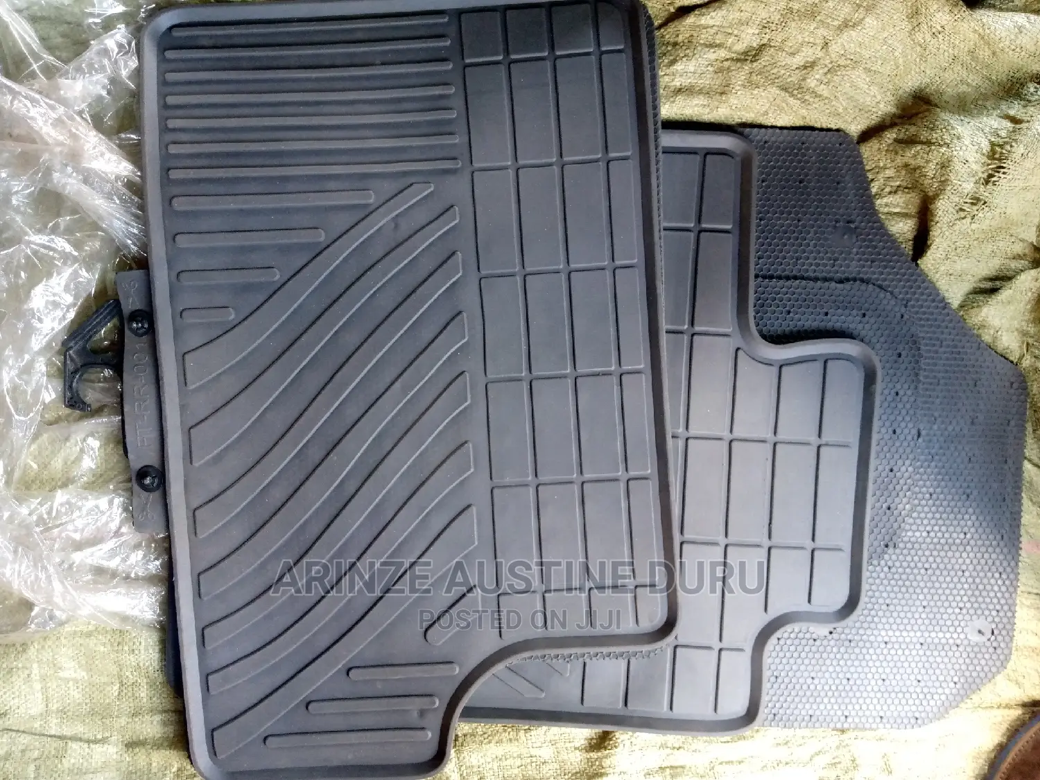 Toyota Yaris Floor Mat