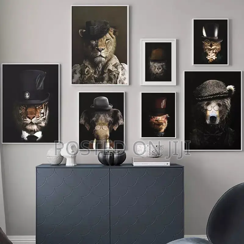 Animal in Hart Canvas