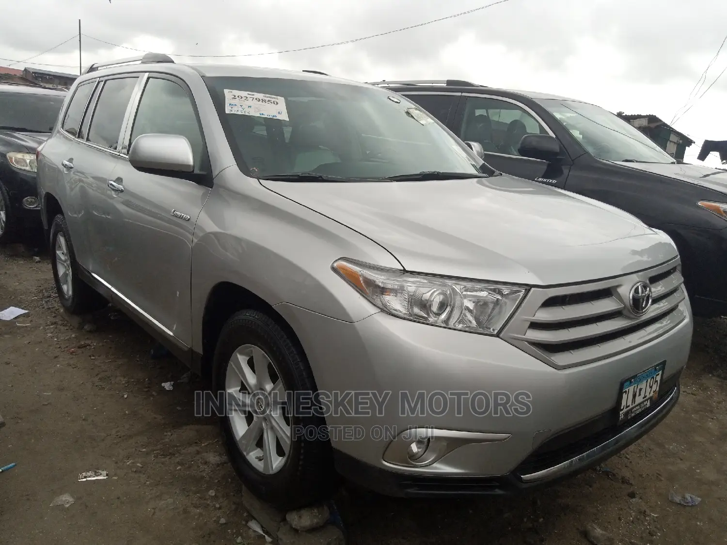 Toyota Highlander Limited 3.5l 4WD 2013 Silver