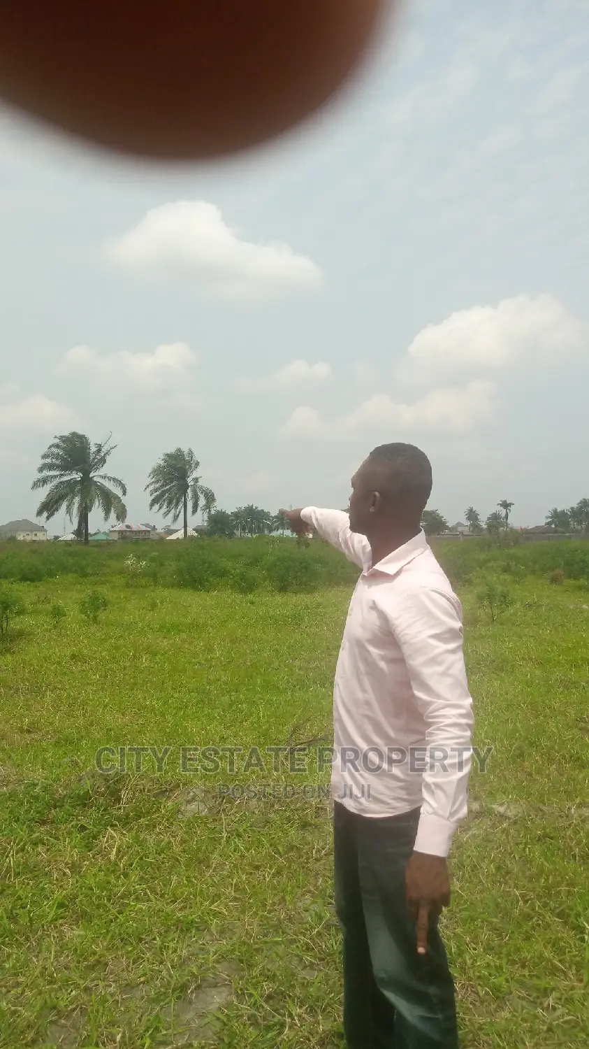Beautiful and Strategic Land for Sale Inside Pabod Estate