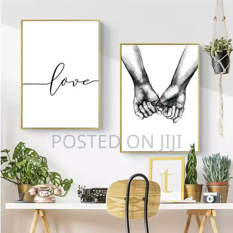 Black And White Decors
