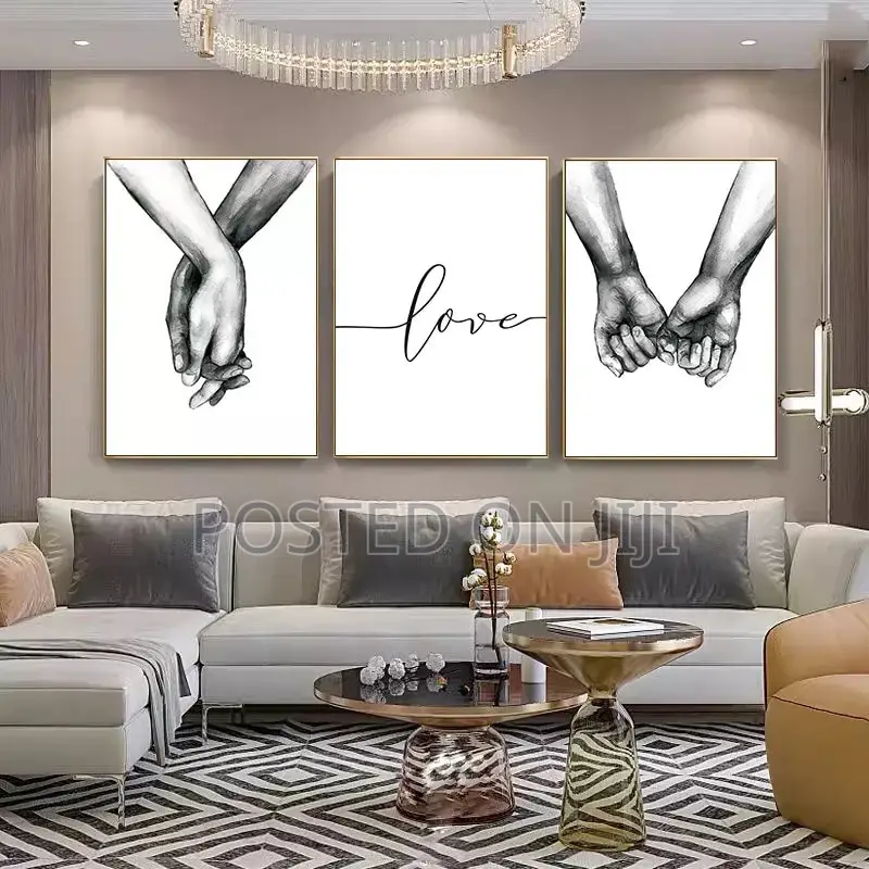 Black And White Decors