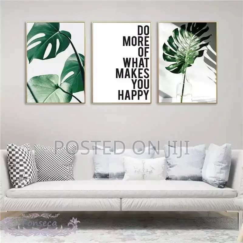 Quotes and Pineapple Green Leaves